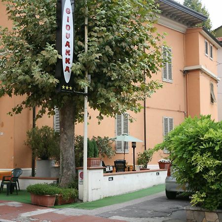 Hotel Giovanna Монтекатини Терме Екстериор снимка